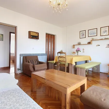 Apartmán Ines 2276 Pula