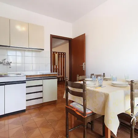 Apartmán Ines 2276 Pula