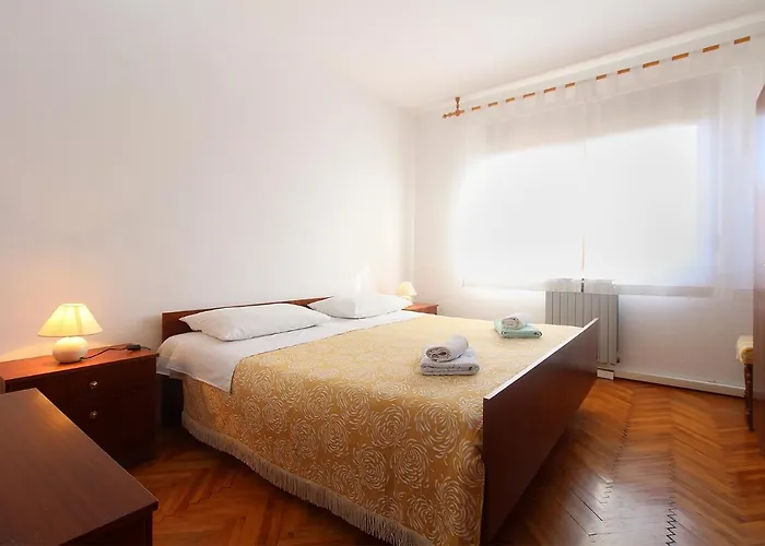 Ines 2276 Apartamento