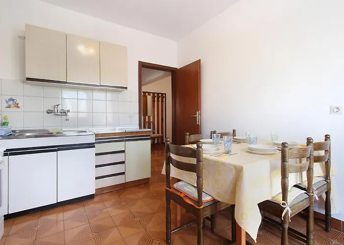 アパート Ines 2276 プーラ