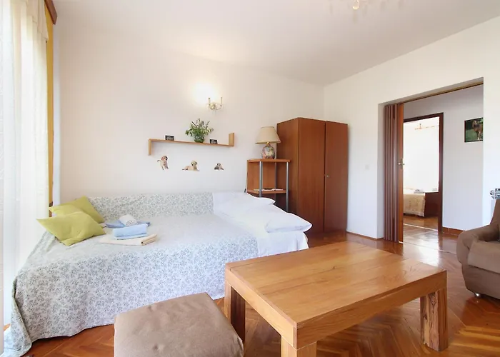 Apartamento Ines 2276 Pula